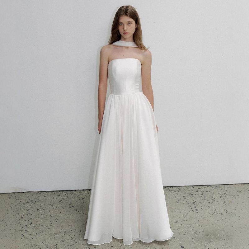 Minimally Designed Strapless W - Photography Lighting Basics ulasan dan harga